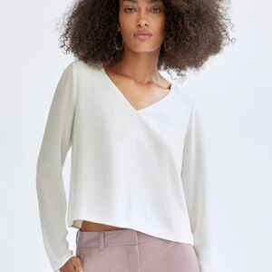 Aritzia Babaton Murphy White V-Neck Blouse Size Large Minimalist Long Sleeve Top